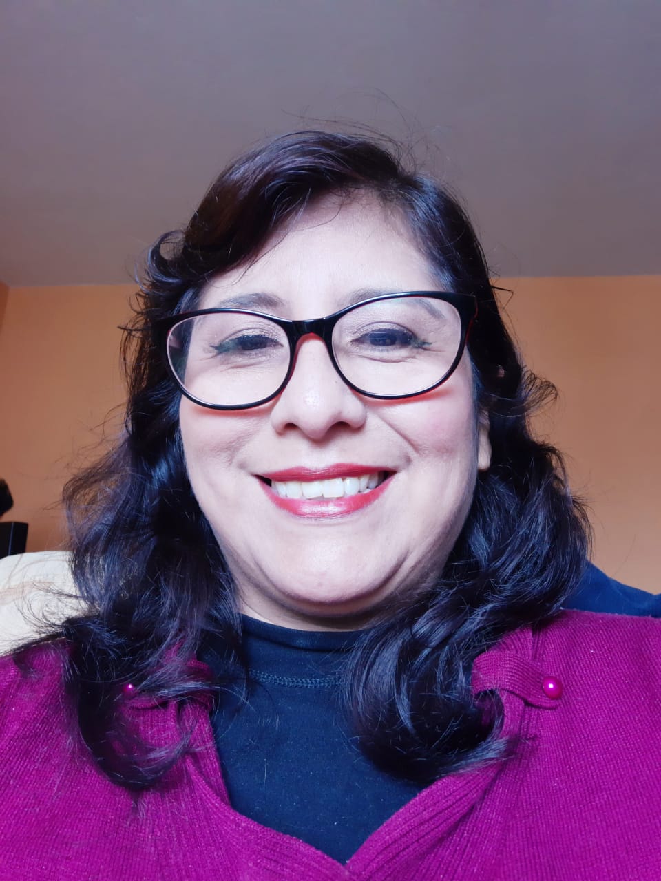 Hola...soy Becky y te doy la bienvenida a mi blog, espero compartir contigo intereses afines al ámbito educativo y tecnológico.
